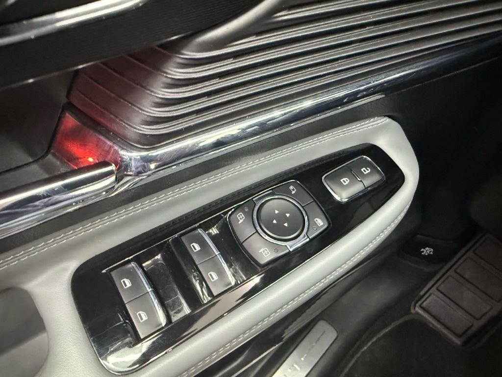 Lincoln Corsair Reserve AWD 2022