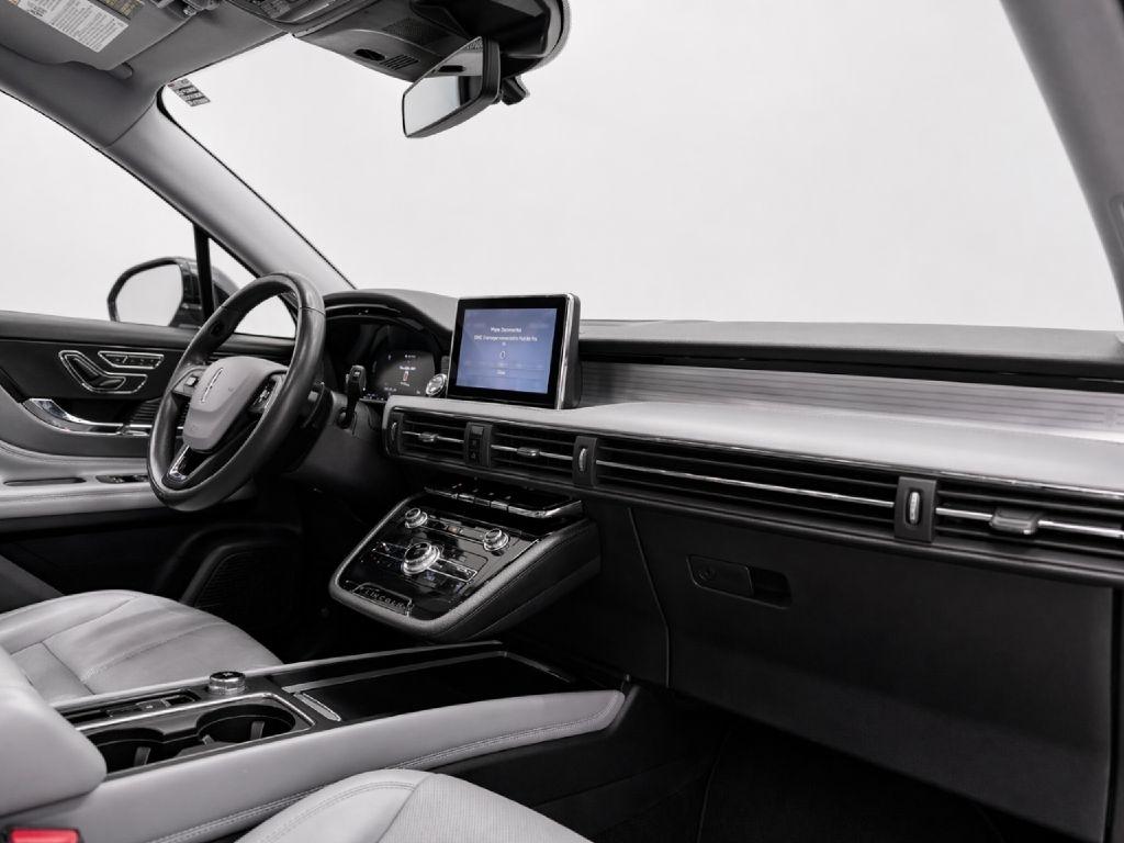 Lincoln Corsair Reserve AWD 2022