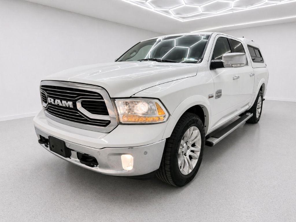 RAM 1500 Longhorn Crew Cab SWB 4WD 2017