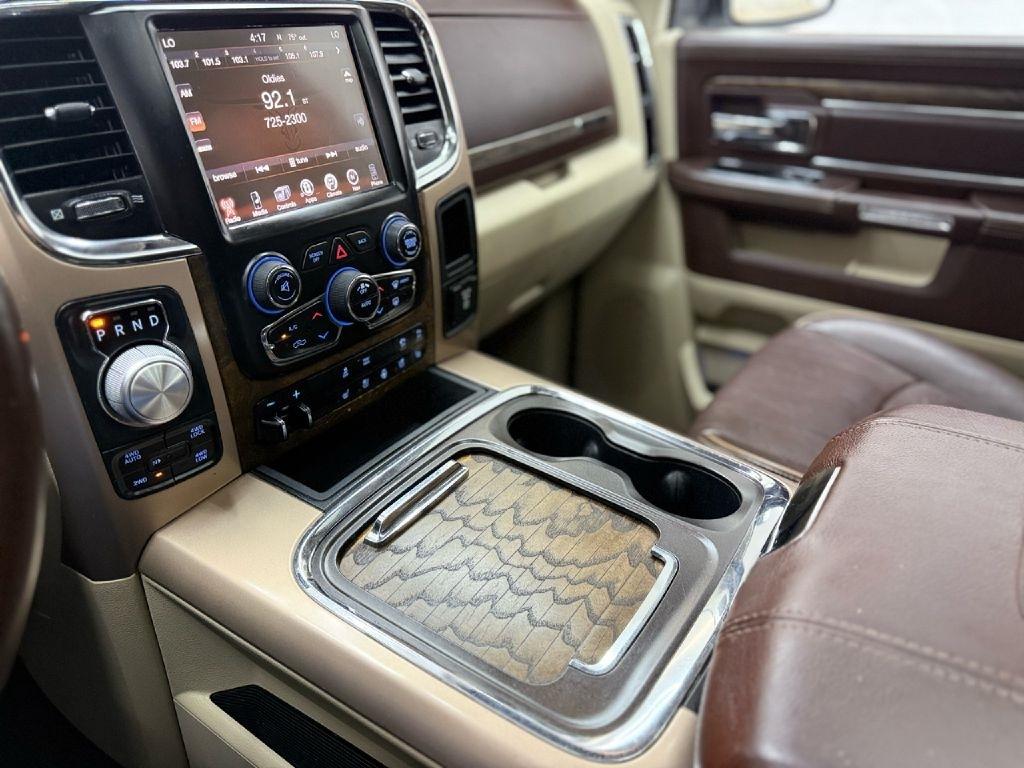 RAM 1500 Longhorn Crew Cab SWB 4WD 2017