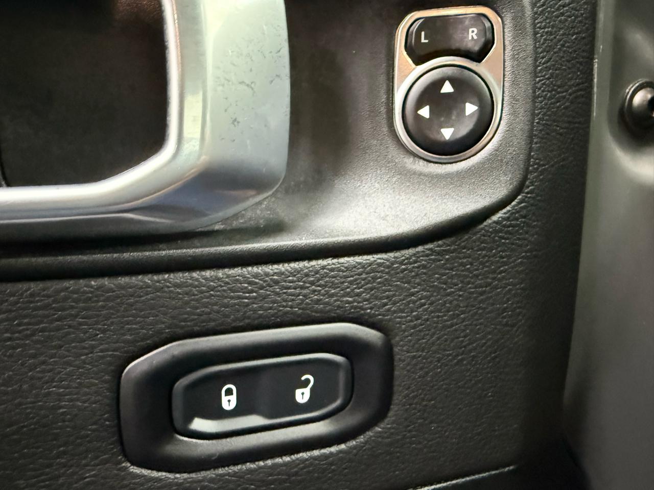 Jeep Wrangler Unlimited Sahara 2023