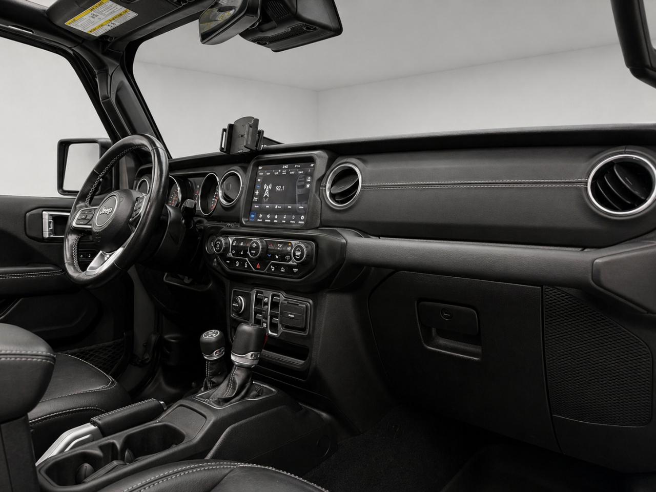 Jeep Wrangler Unlimited Sahara 2023