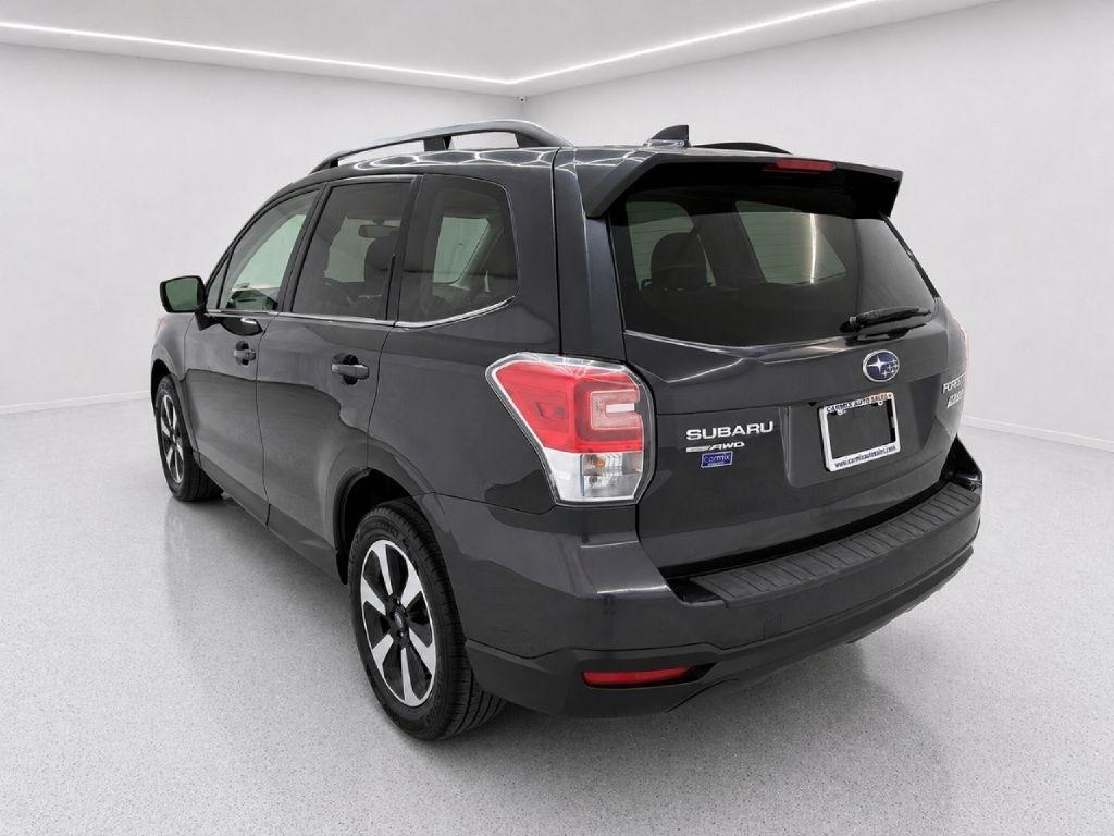 Subaru Forester 2.5i Limited 2017