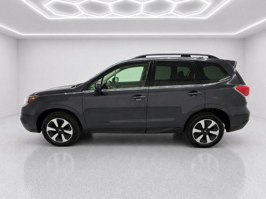 Subaru Forester 2.5i Limited 2017