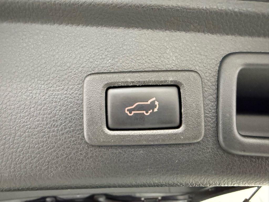 Subaru Forester 2.5i Limited 2017