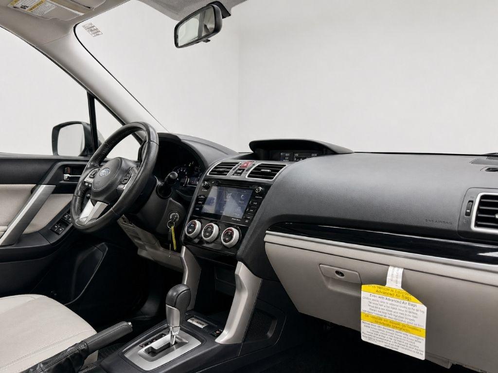 Subaru Forester 2.5i Limited 2017