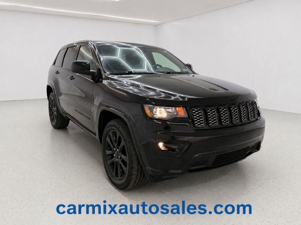 2019 Jeep Grand Cherokee Laredo 4WD