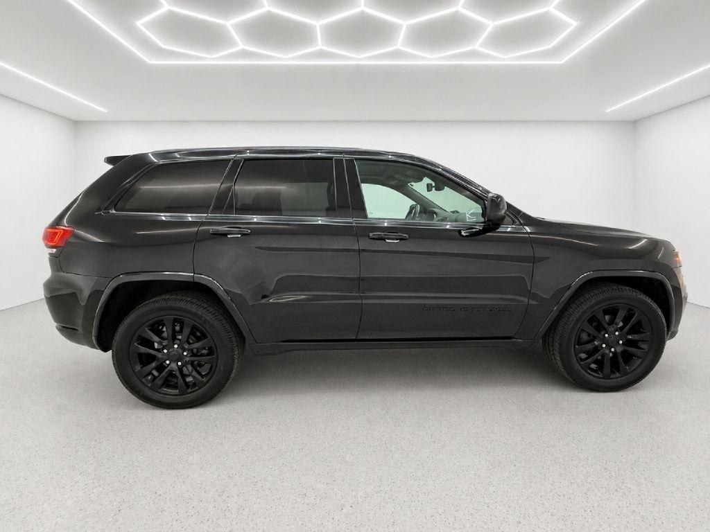 Jeep Grand Cherokee Laredo 4WD 2019