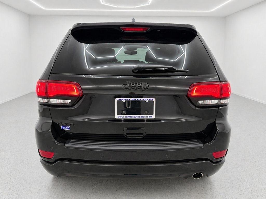 Jeep Grand Cherokee Laredo 4WD 2019