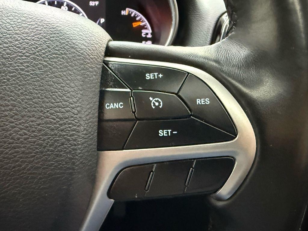 Jeep Grand Cherokee Laredo 4WD 2019