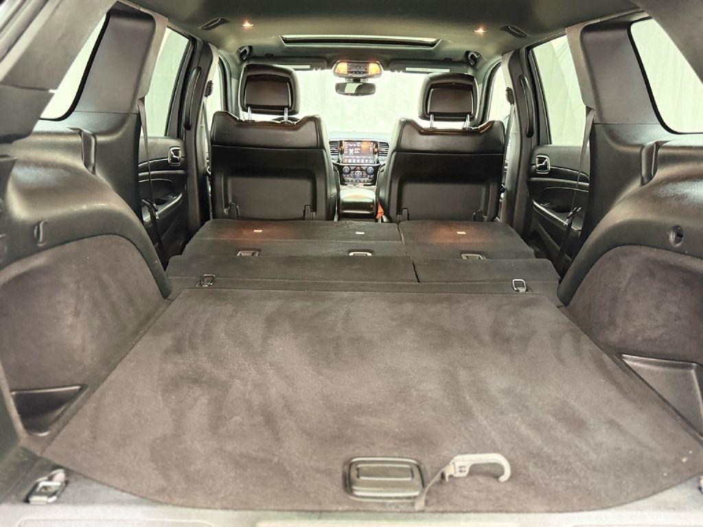 Jeep Grand Cherokee Laredo 4WD 2019