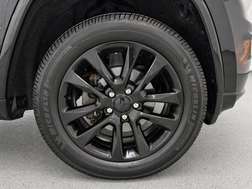 Jeep Grand Cherokee Laredo 4WD 2019