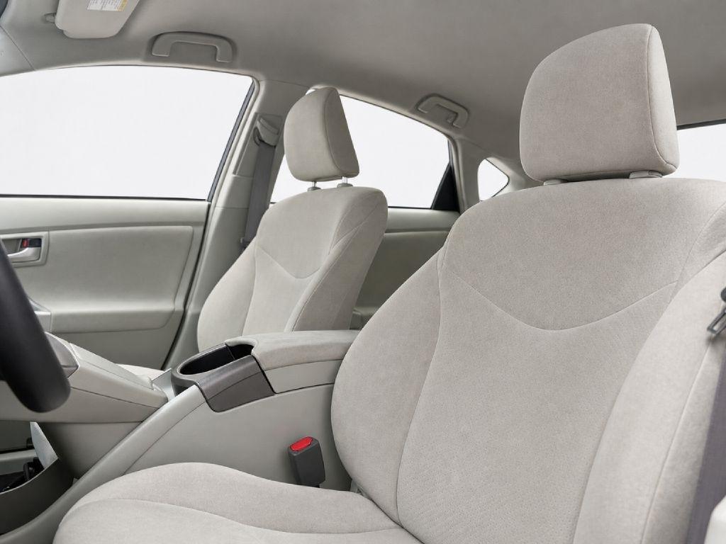 Toyota Prius Four 2015