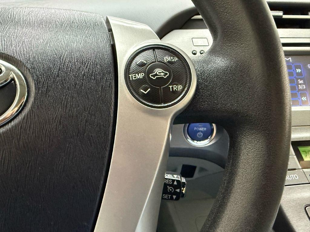 Toyota Prius Four 2015