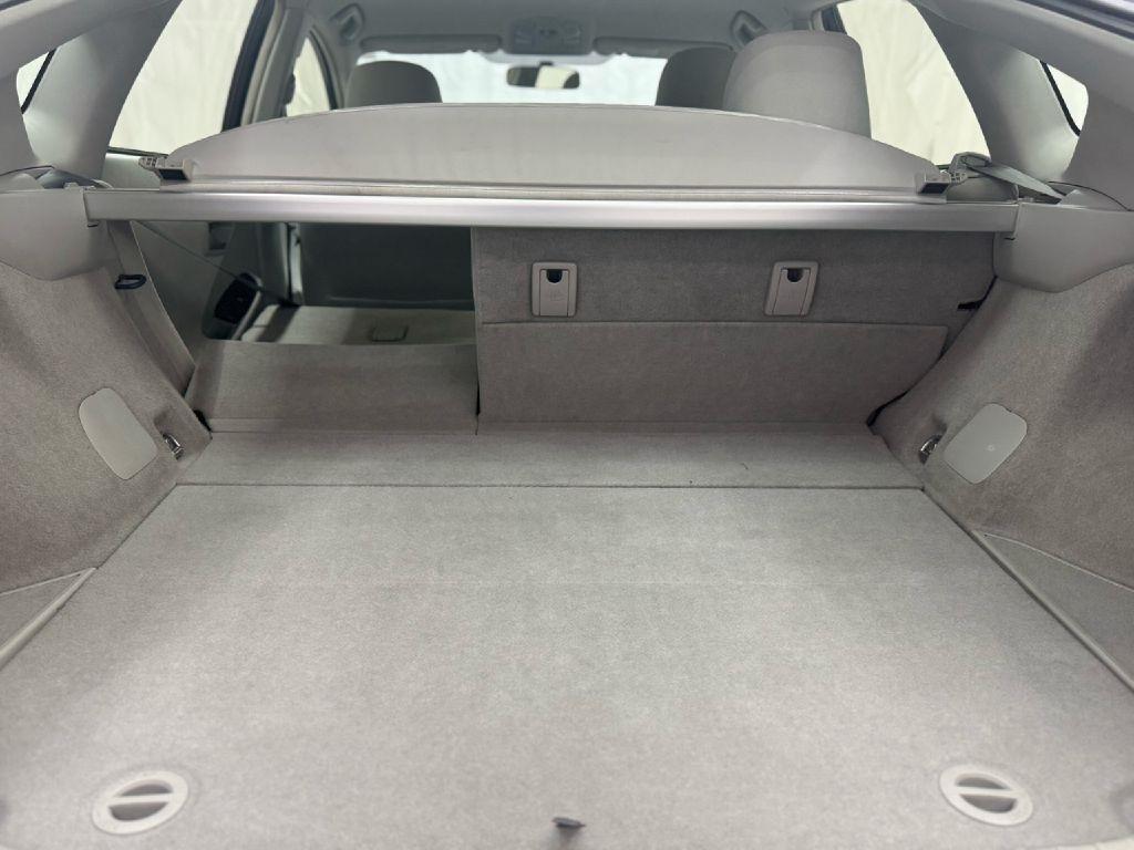Toyota Prius Four 2015