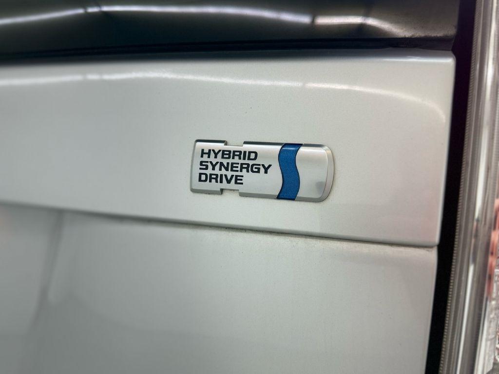 Toyota Prius Four 2015