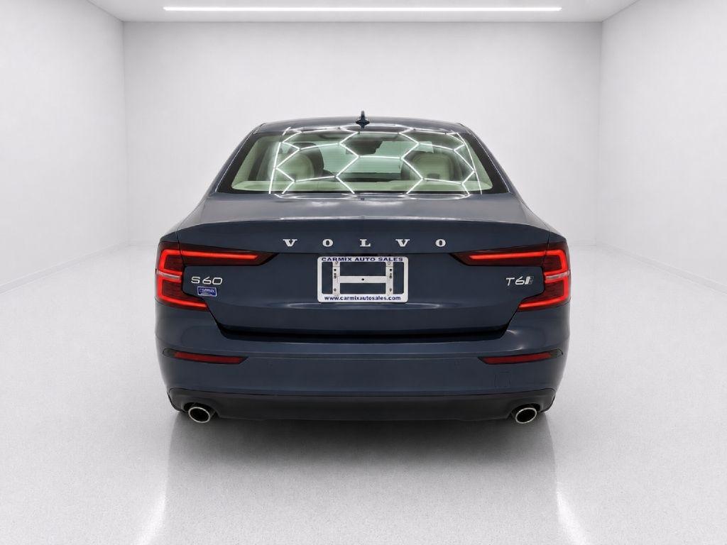Volvo S60 T6 Momentum AWD 2020