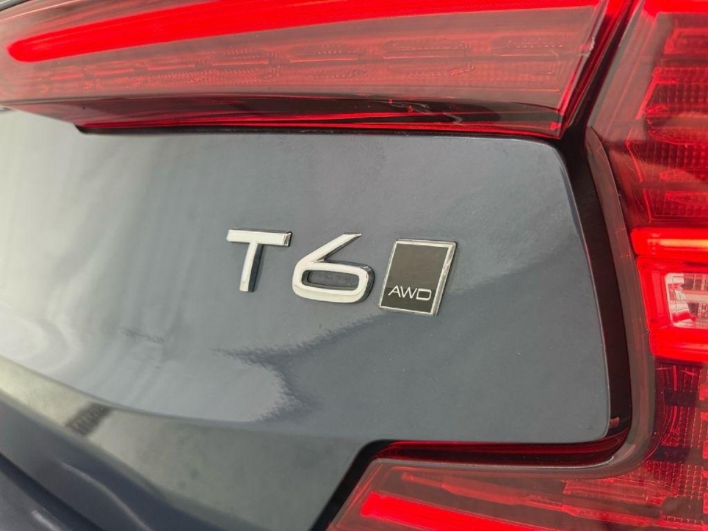 Volvo S60 T6 Momentum AWD 2020