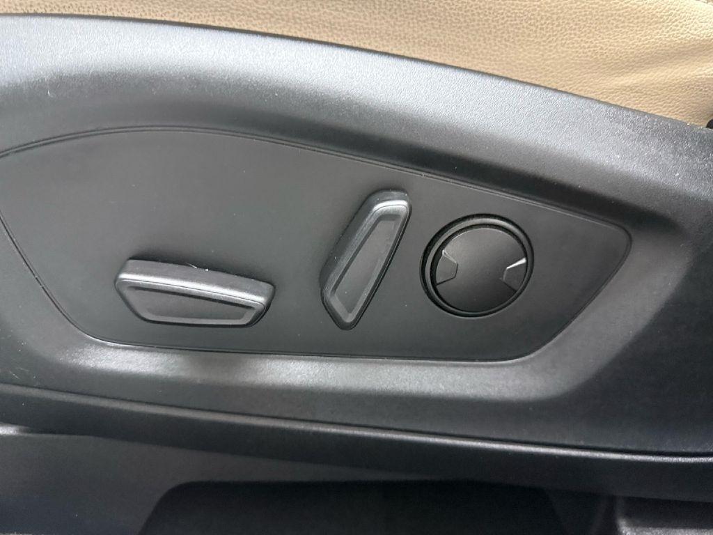 Ford Explorer Hybrid Limited AWD 2021