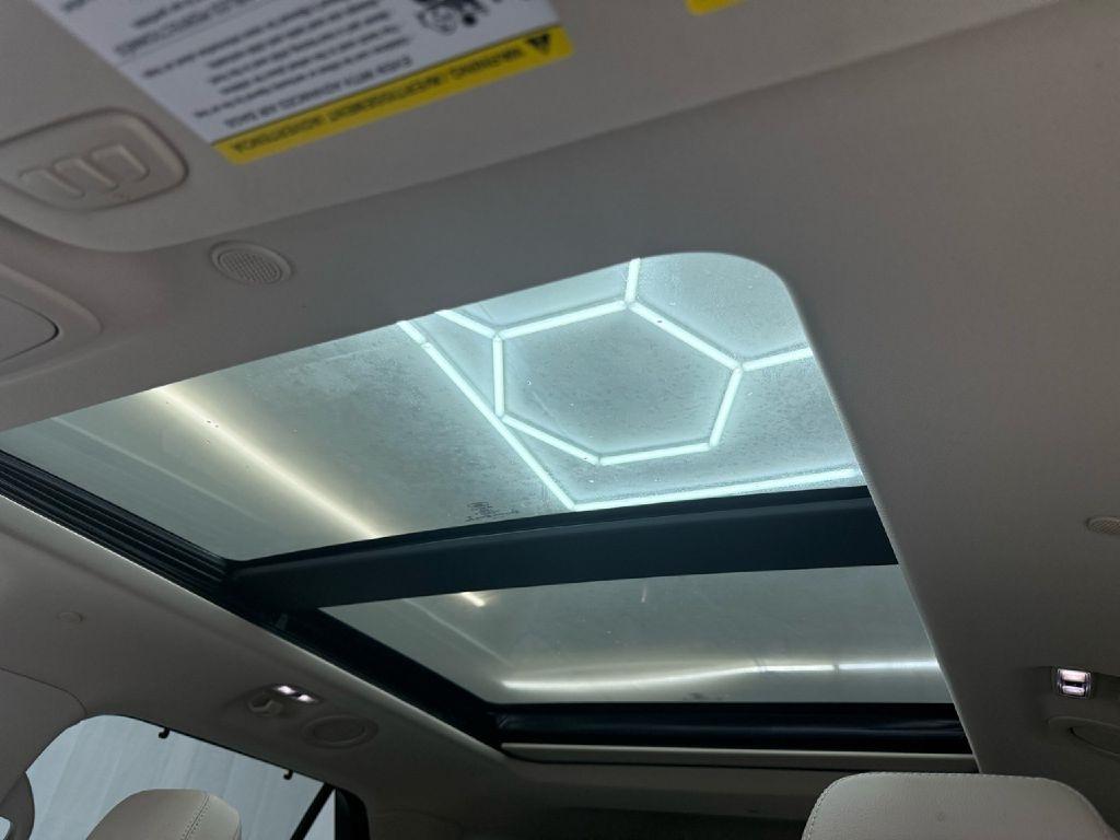 Ford Explorer Hybrid Limited AWD 2021