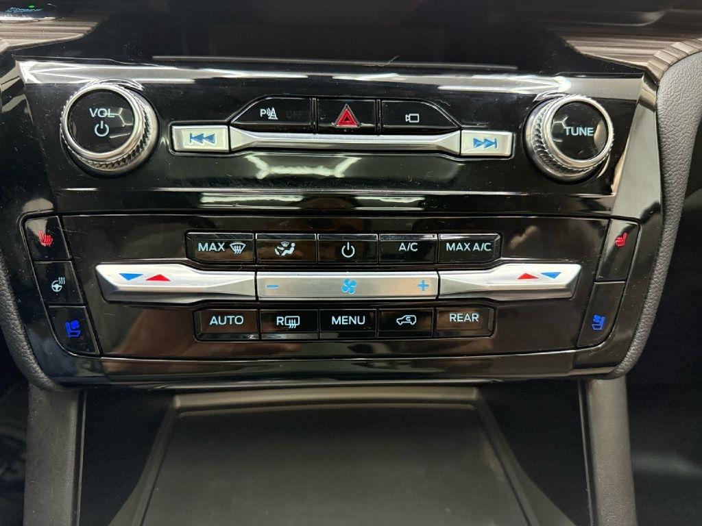 Ford Explorer Hybrid Limited AWD 2021