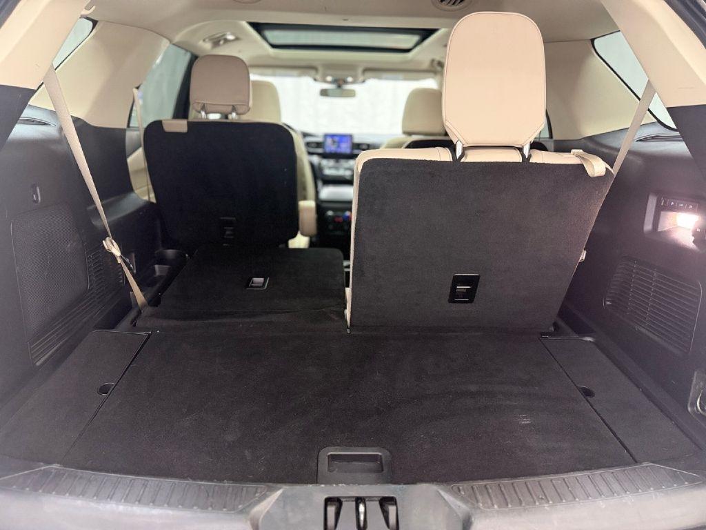 Ford Explorer Hybrid Limited AWD 2021