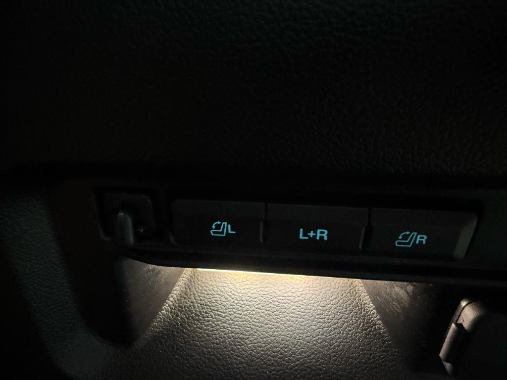 Ford Explorer Hybrid Limited AWD 2021