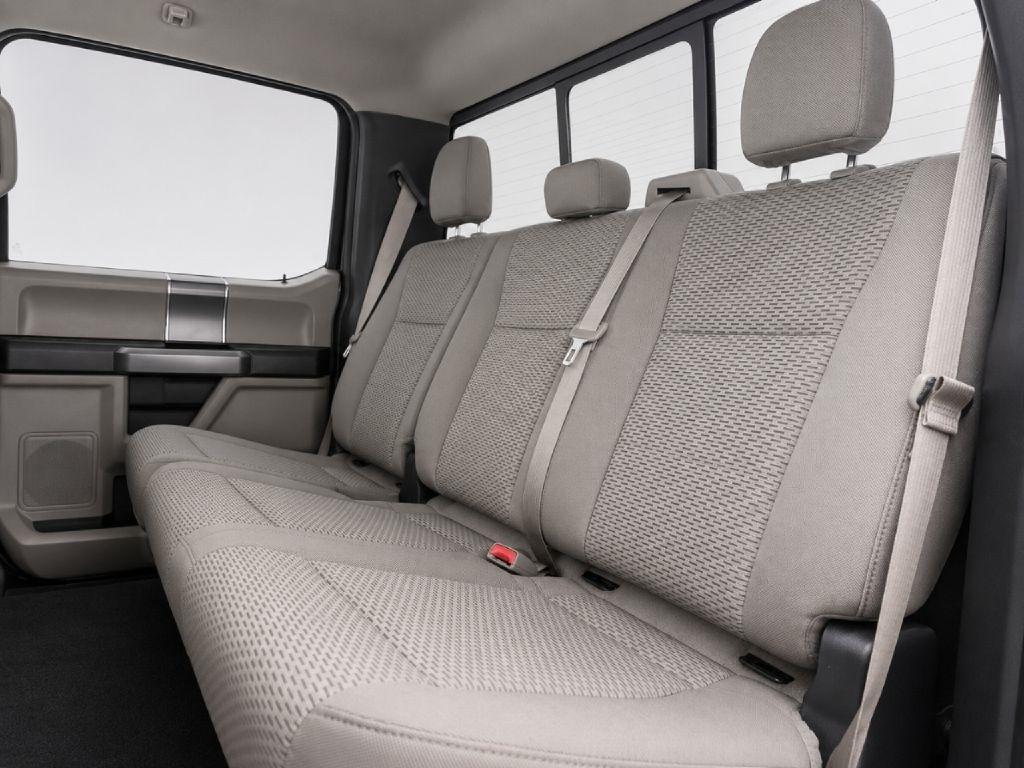 Ford F-150 XL SuperCrew 5.5-ft. Bed 4WD 2015