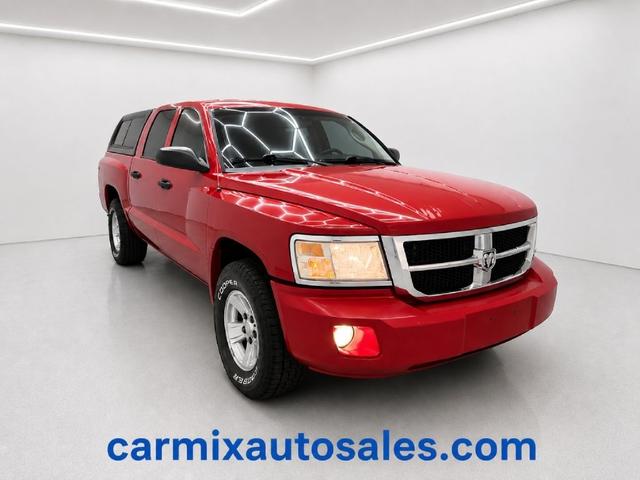 Red 2008 Dodge Dakota SLT Crew Cab 4WD Pickup Truck Four-Wheel Drive Automatic