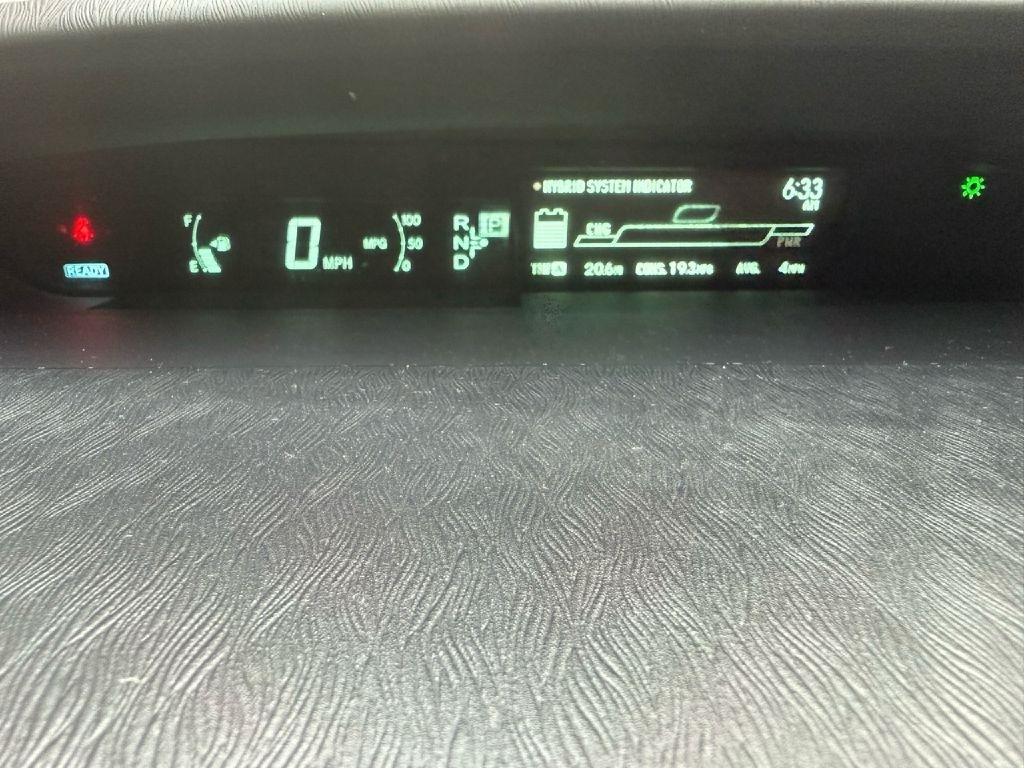Toyota Prius Prius V 2010