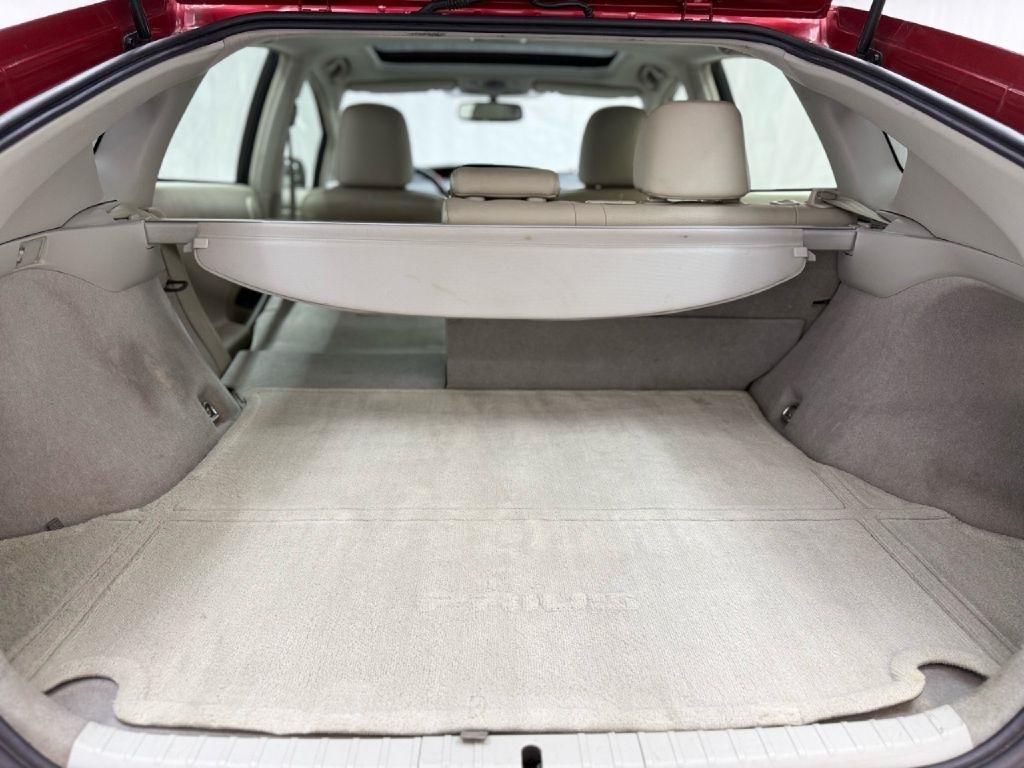 Toyota Prius Prius V 2010