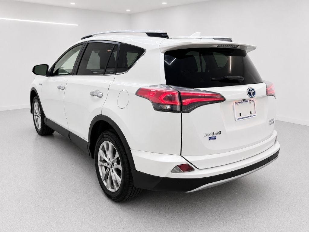 Toyota RAV4 Hybrid Limited 2017