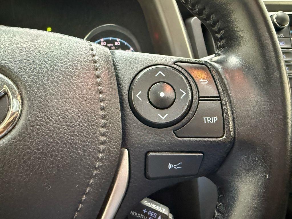 Toyota RAV4 Hybrid Limited 2017