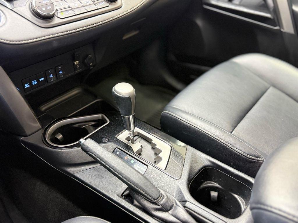 Toyota RAV4 Hybrid Limited 2017