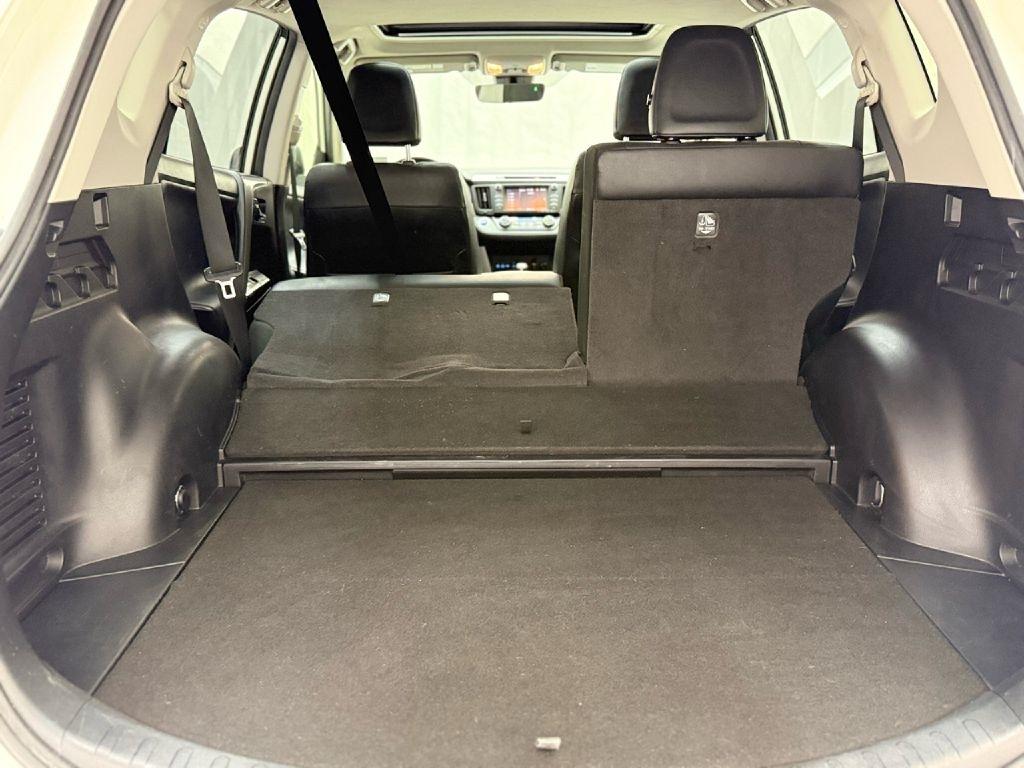 Toyota RAV4 Hybrid Limited 2017