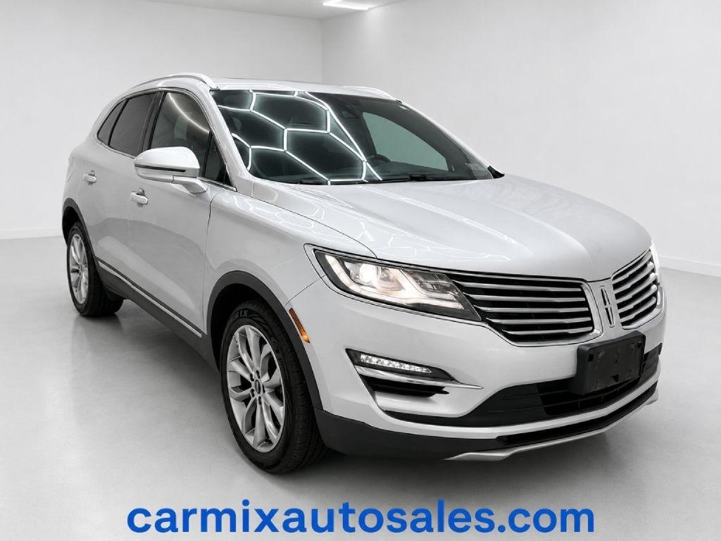 2017 Lincoln MKC Select AWD's photo