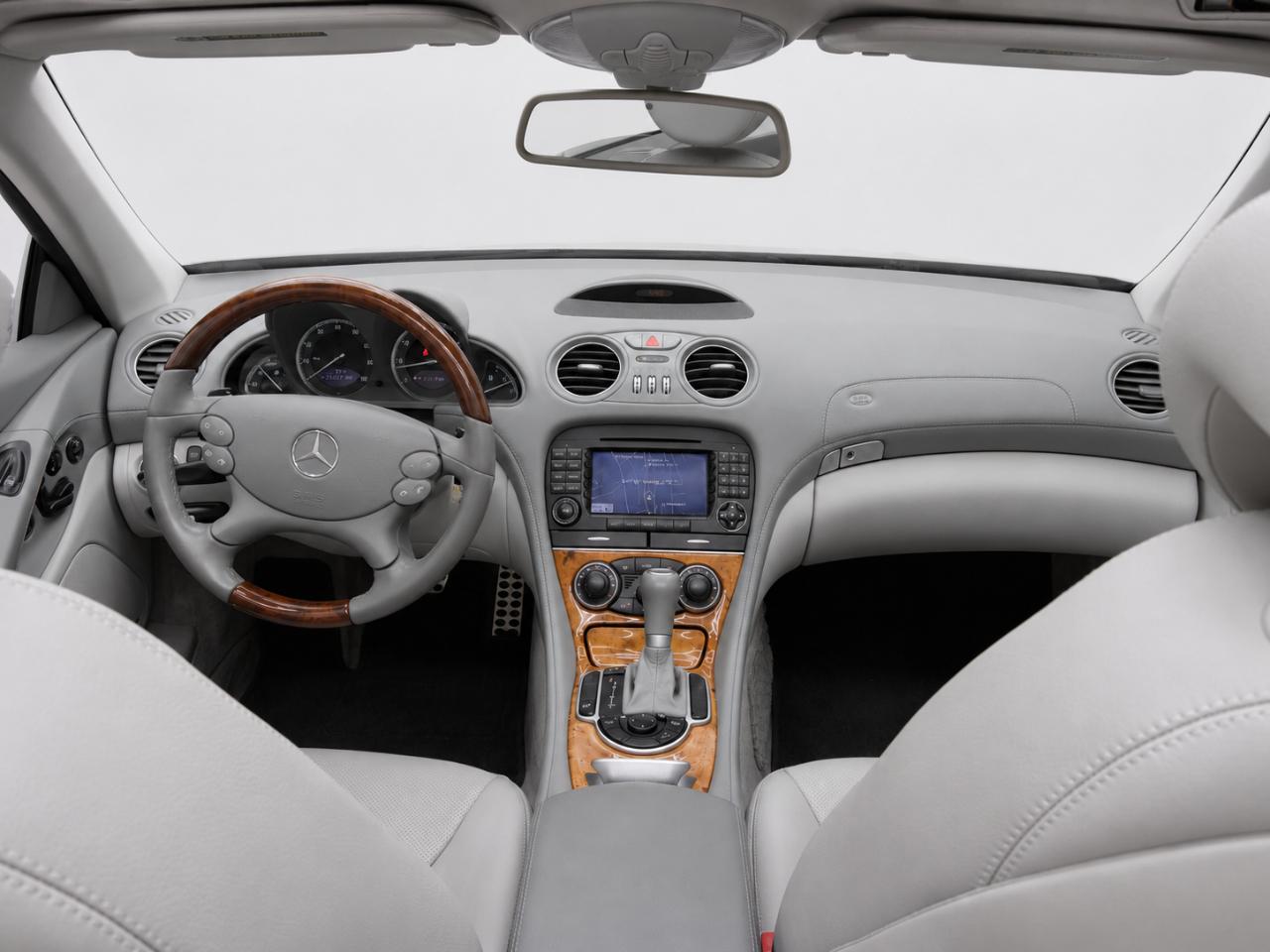 Mercedes-Benz SL-Class SL550 2007