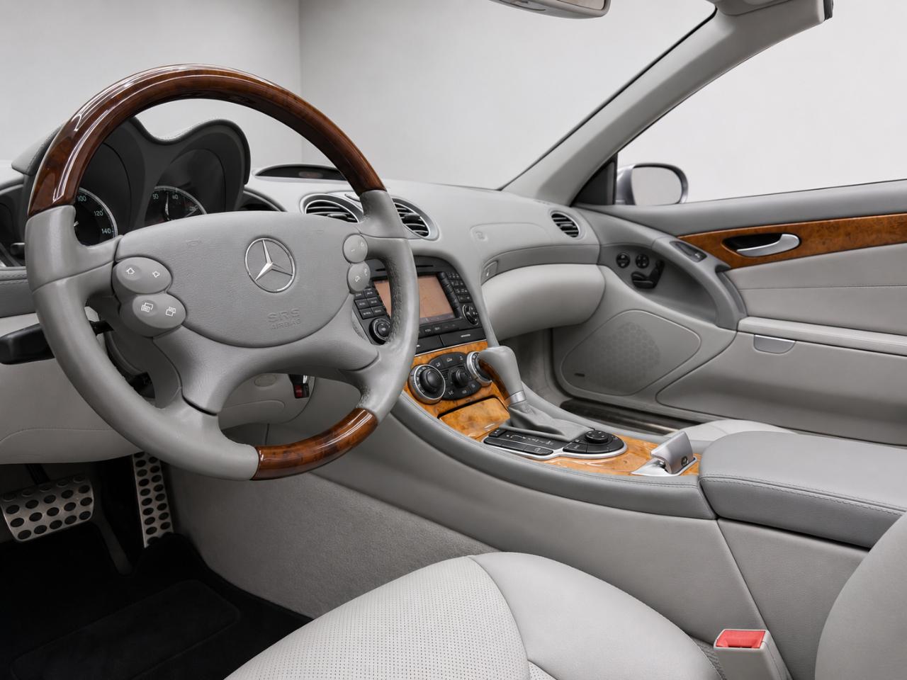 Mercedes-Benz SL-Class SL550 2007
