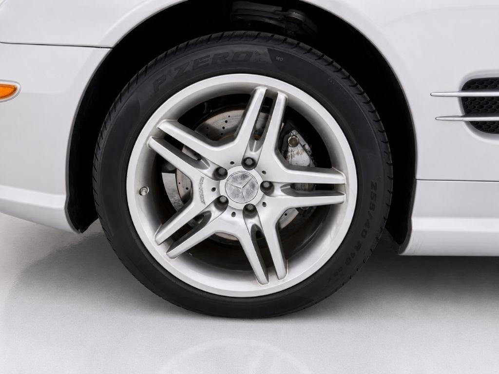 Mercedes-Benz SL-Class SL550 2007