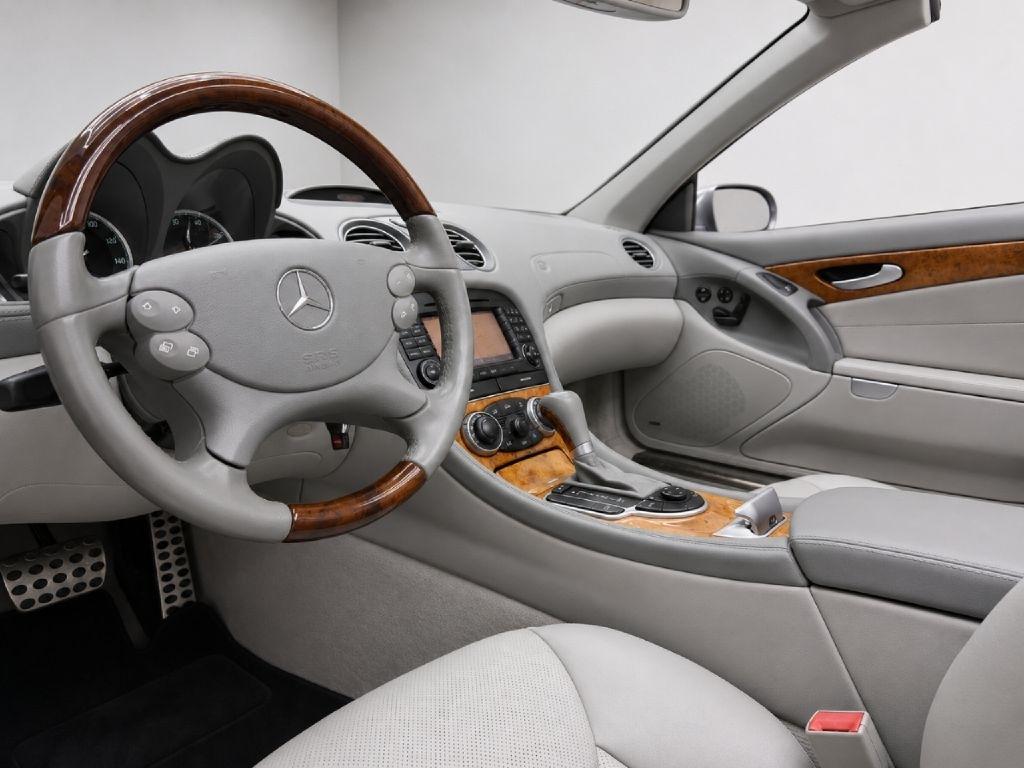 Mercedes-Benz SL-Class SL550 2007