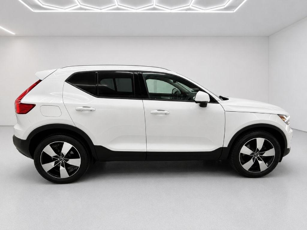 Volvo XC40 T5 Momentum AWD 2020