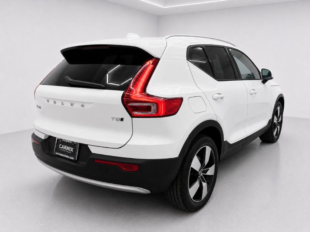 Volvo XC40 T5 Momentum AWD 2020