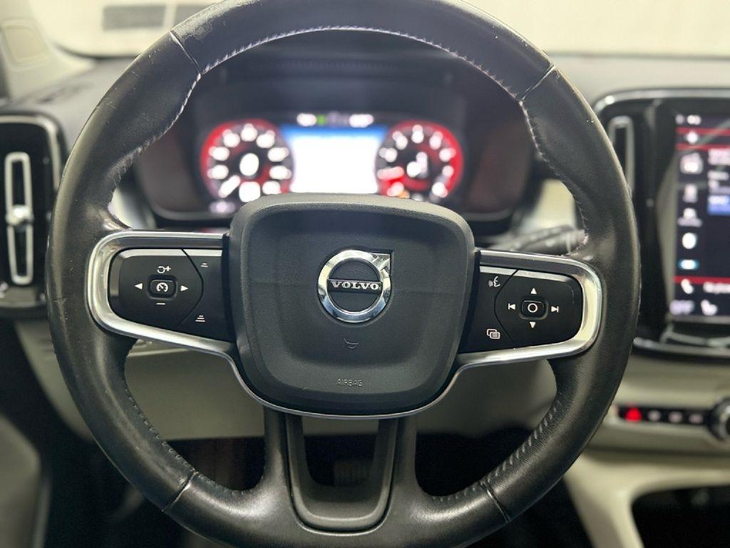 Volvo XC40 T5 Momentum AWD 2020