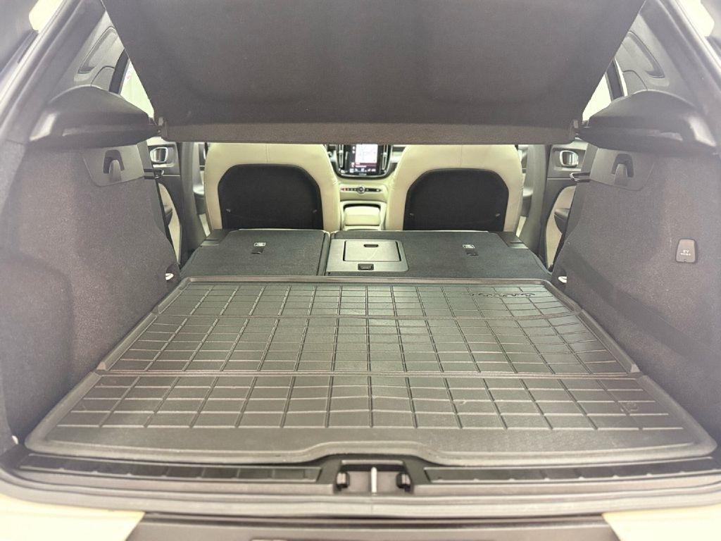 Volvo XC40 T5 Momentum AWD 2020