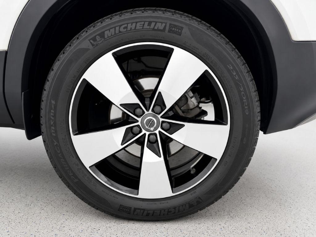 Volvo XC40 T5 Momentum AWD 2020