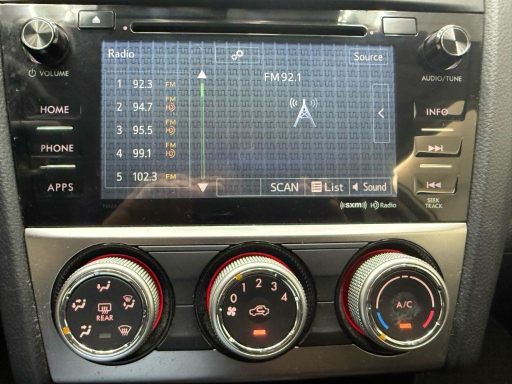 Subaru XV Crosstrek 2.0i Premium PZEV CVT 2015