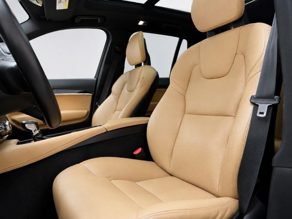 Volvo XC90 T6 Momentum AWD 2018