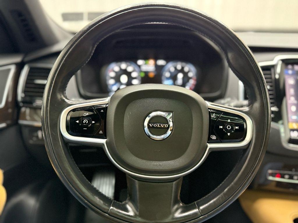 Volvo XC90 T6 Momentum AWD 2018