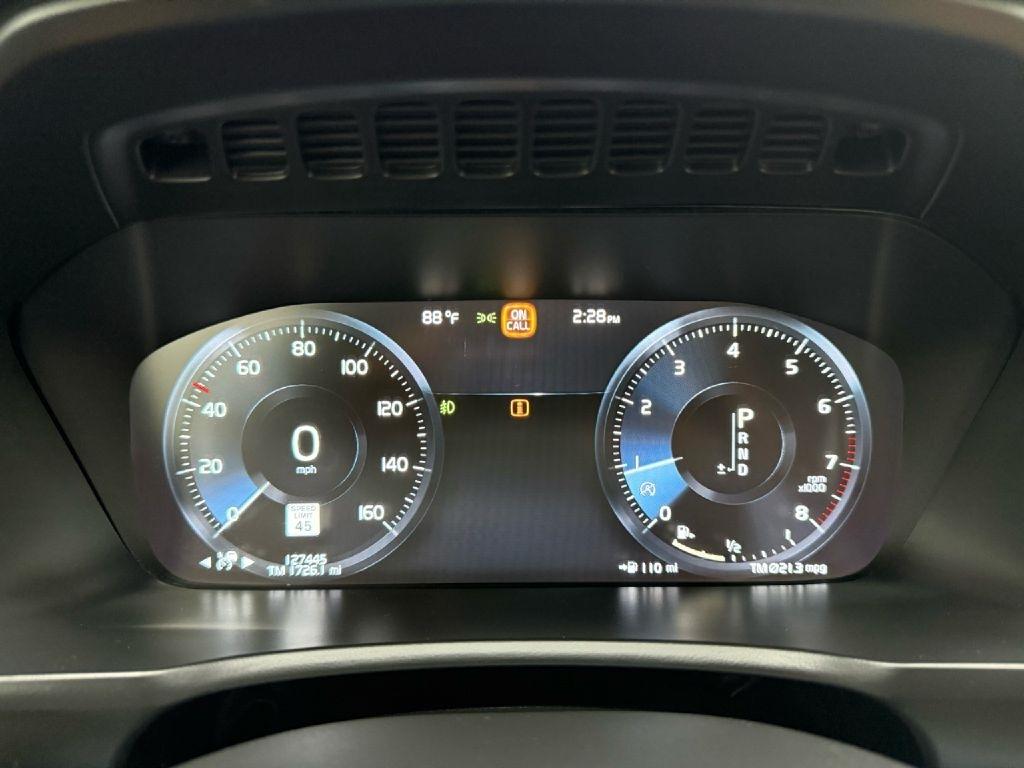 Volvo XC90 T6 Momentum AWD 2018