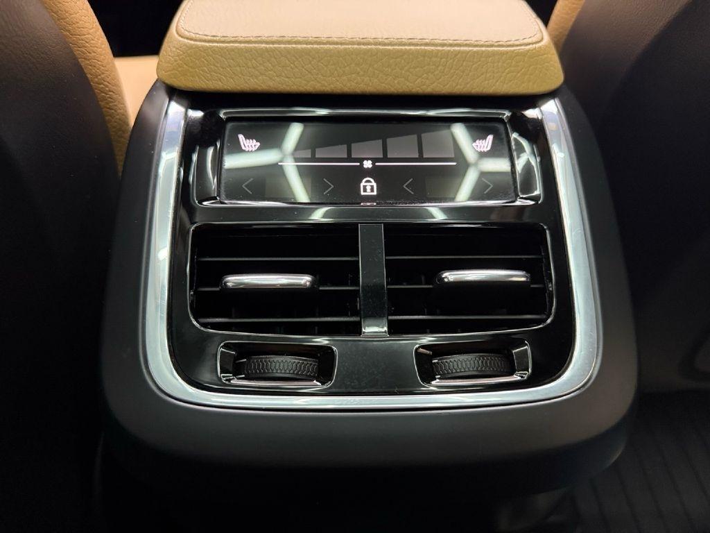 Volvo XC90 T6 Momentum AWD 2018